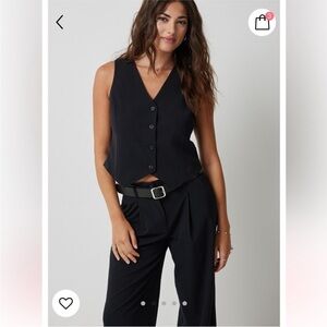 NWT Ardene Tailored Vest Medium Sleeveless Button Front Waistcoat